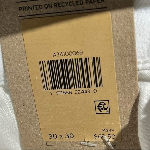 🌻NEW w.tags Levi's White 726 High Rise Flare Jeans Women's Size 30 - Picture 14 of 14